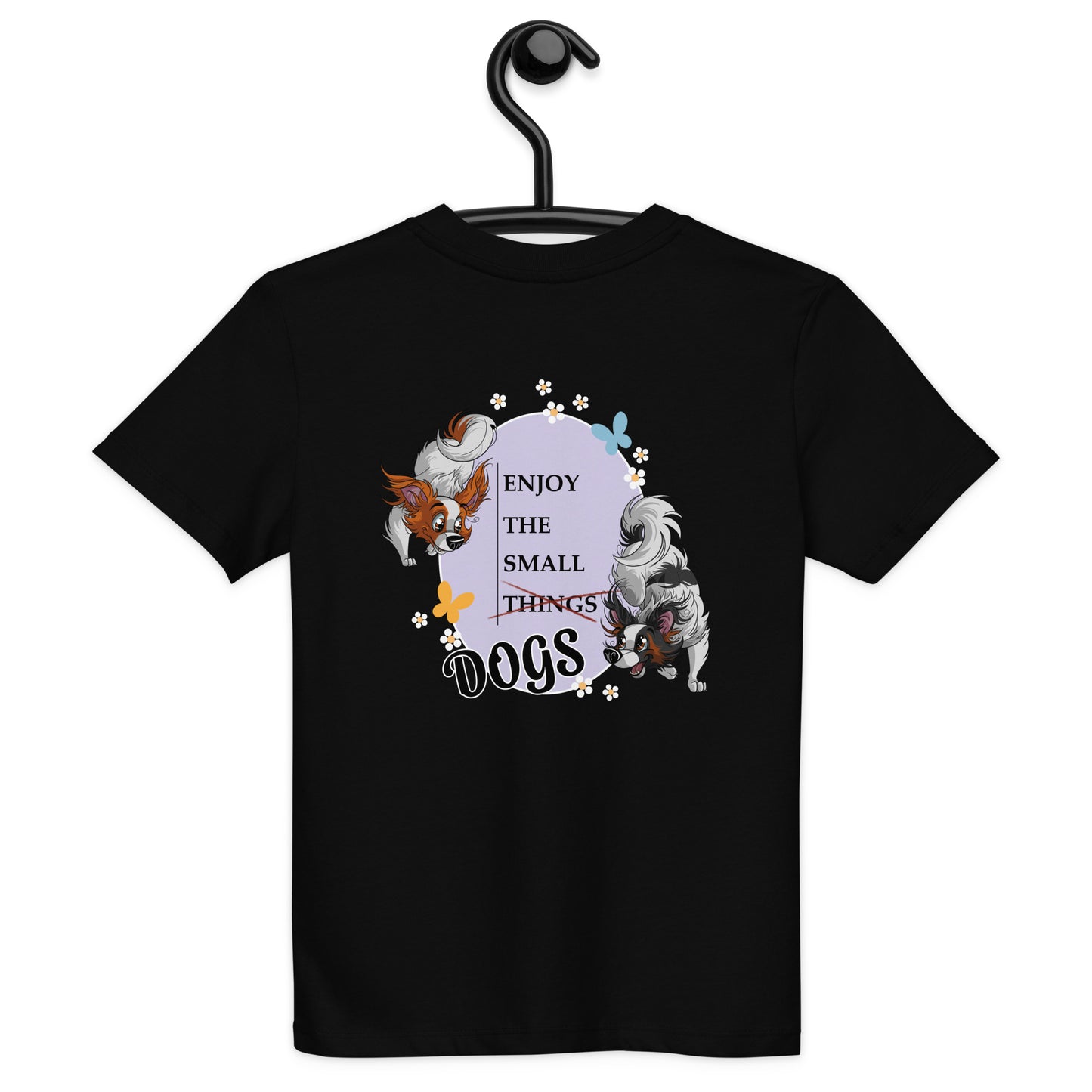 Bio Kids-T-Shirt "Small Things Papillons"
Schwarz-T-Shirt mit bunter Grafik von spielenden Hunden und dem Slogan "Enjoy the small things". Das T-Shirt von Klexgetier ist für Kinder geeignet und zeigt ein fröhliches Design mit niedlichen Papillons.