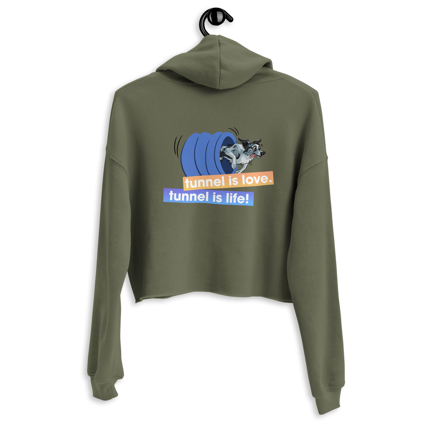 Crop-Hoodie "Tunnel is Love" von Klexgetier - Ein modischer Hoodie mit Grafikaufdruck, der Spaß am Agility-Hundesport zeigt.